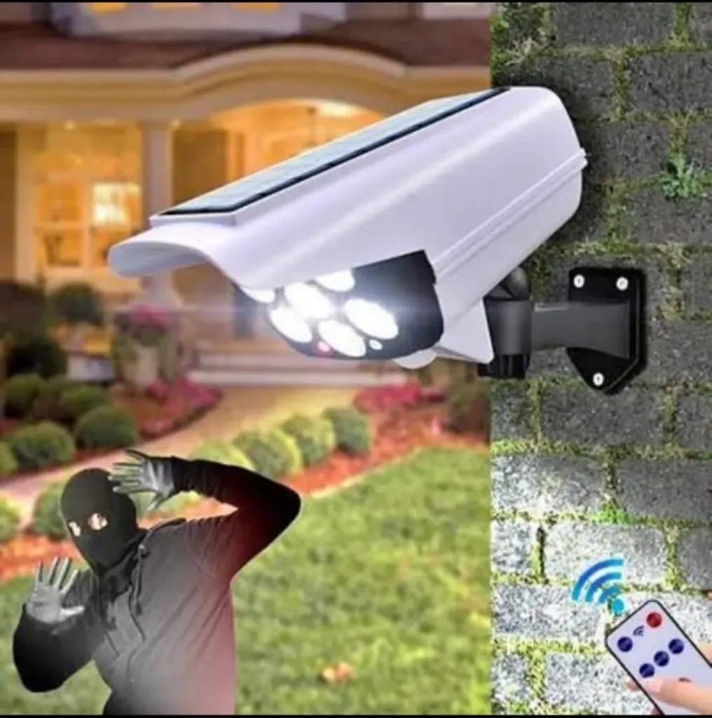 Solar Security Light With Motion Sensor- Dummy CCTV Camera