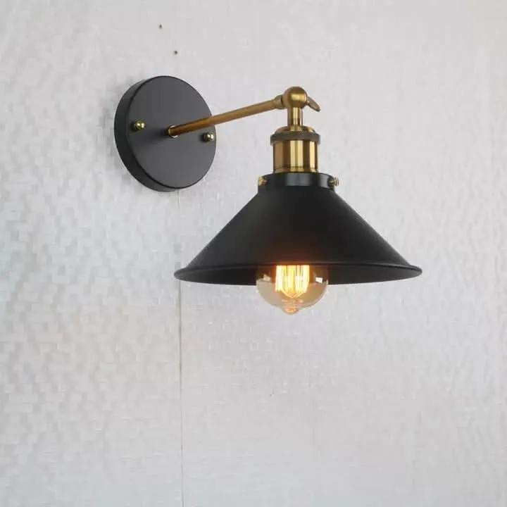 Industrial-style Wall Lamp