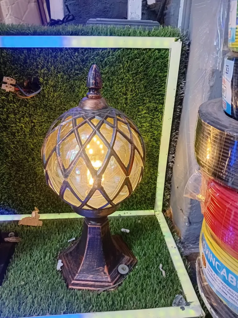 Outdoor Column Lamp